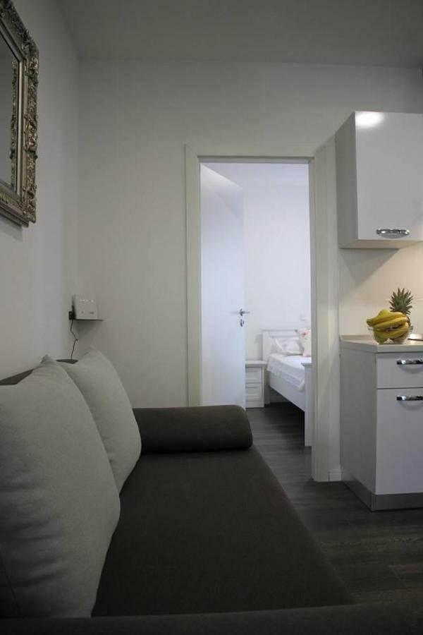 Apartments Holiday Башка-Вода Экстерьер фото